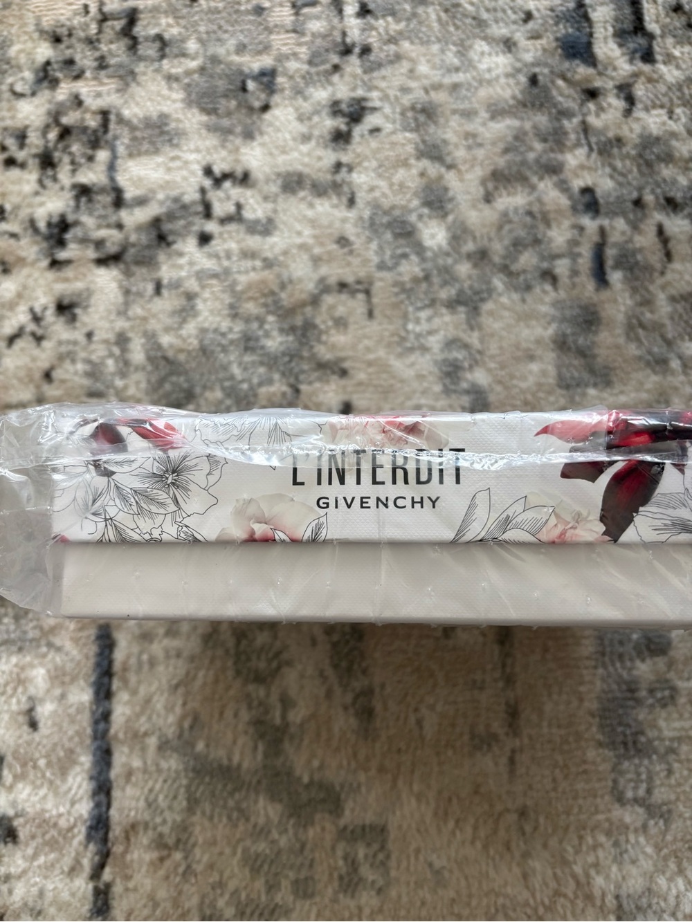L’Interdit Givenchy Fragrance Gift Set - new - Picture 2 of 3